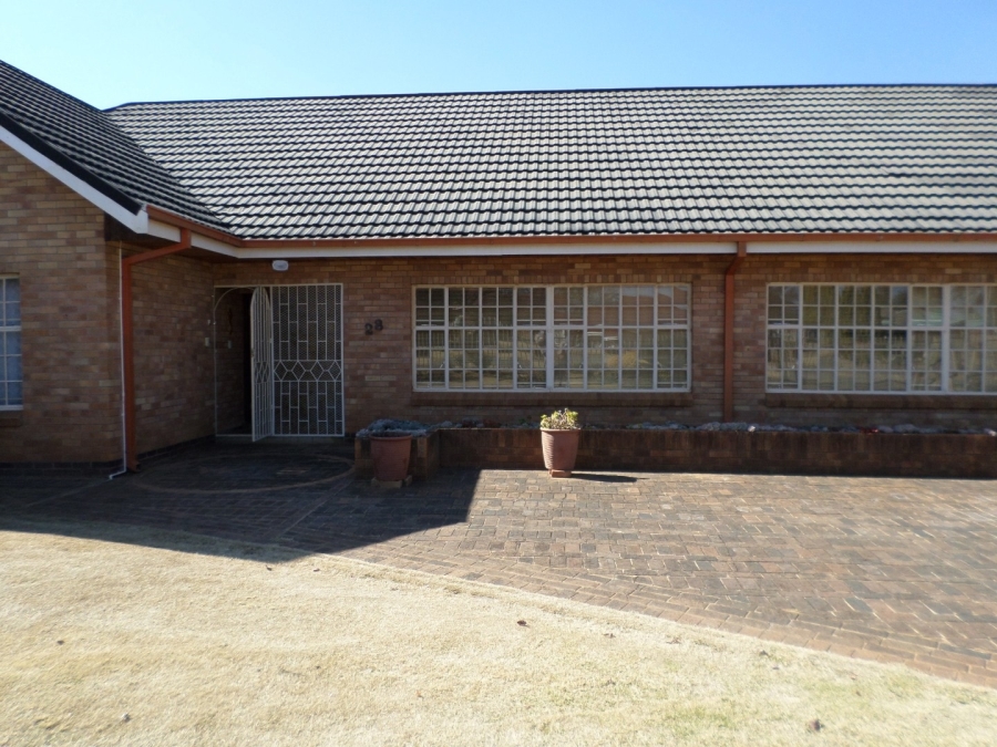 5 Bedroom Property for Sale in Ventersdorp North West